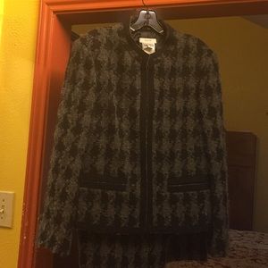 Laure’l wool two-piece suit